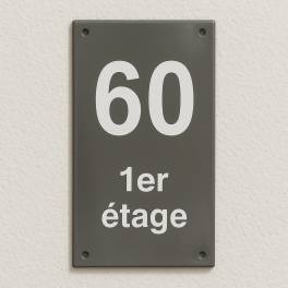 Numéro de maison vertical