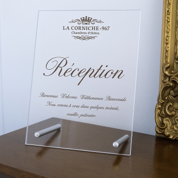 Plaque chevalet en plexiglas à personnaliser | Plaque Personnalisée