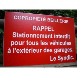 Plaque plastique rouge gravée